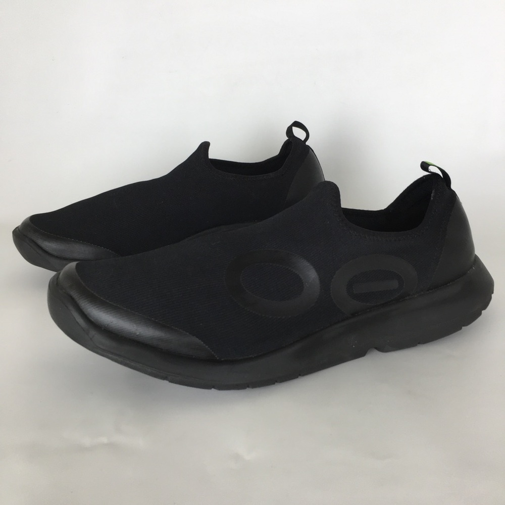OOFOS Men’s OOmg EeZee Low Recovery Shoes Black Comfort Slip On Loafers Size 12 - Picture 5 of 13